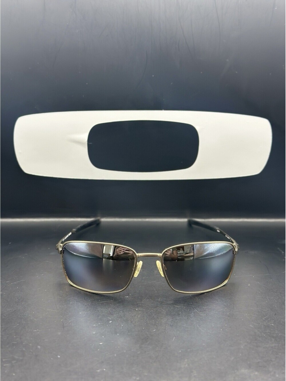 Oakley New Square Wire II Titanium/Titanium Iridium Polarized Lenses OO6016-01